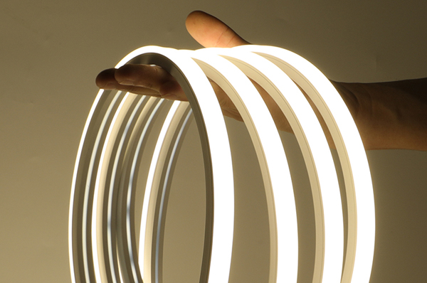 第五種材料，硅膠線性燈